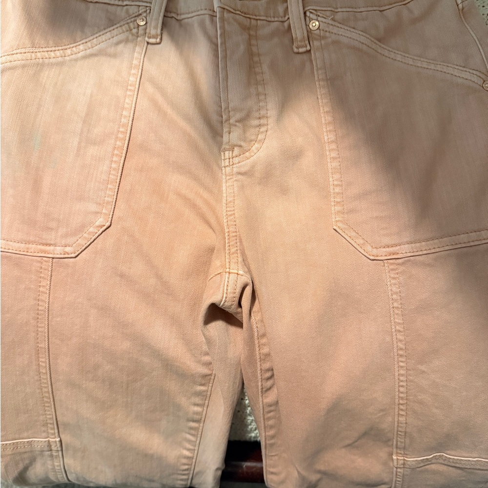 Chico's Cropped Jeans in peach/pink